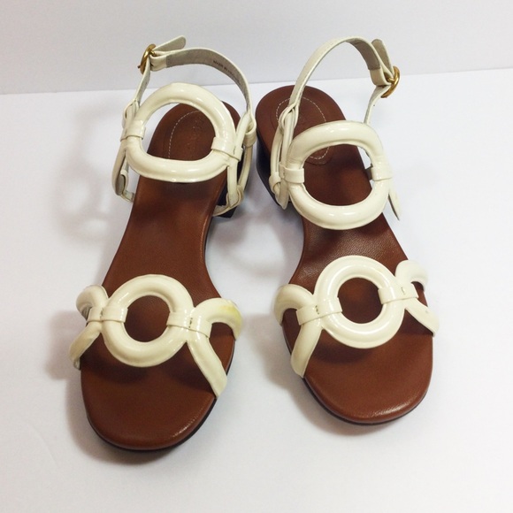 See by Chloe Patent Leather Circle Heeled Sandals - Picture 3 of 12